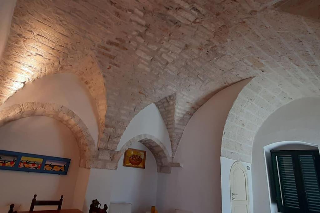 Dimora Lavinia Casa Vacanze Centro Storico Ostuni Exterior photo
