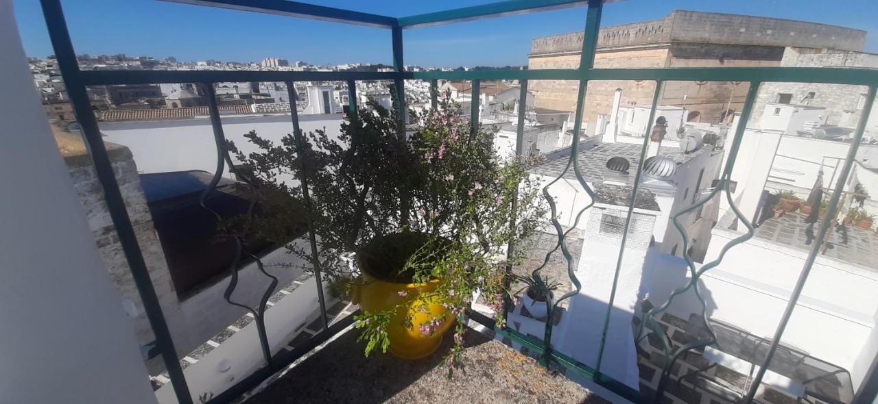 Dimora Lavinia Casa Vacanze Centro Storico Ostuni Exterior photo