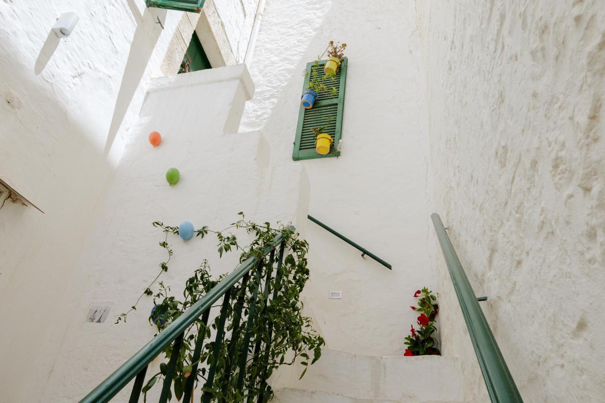 Dimora Lavinia Casa Vacanze Centro Storico Ostuni Exterior photo