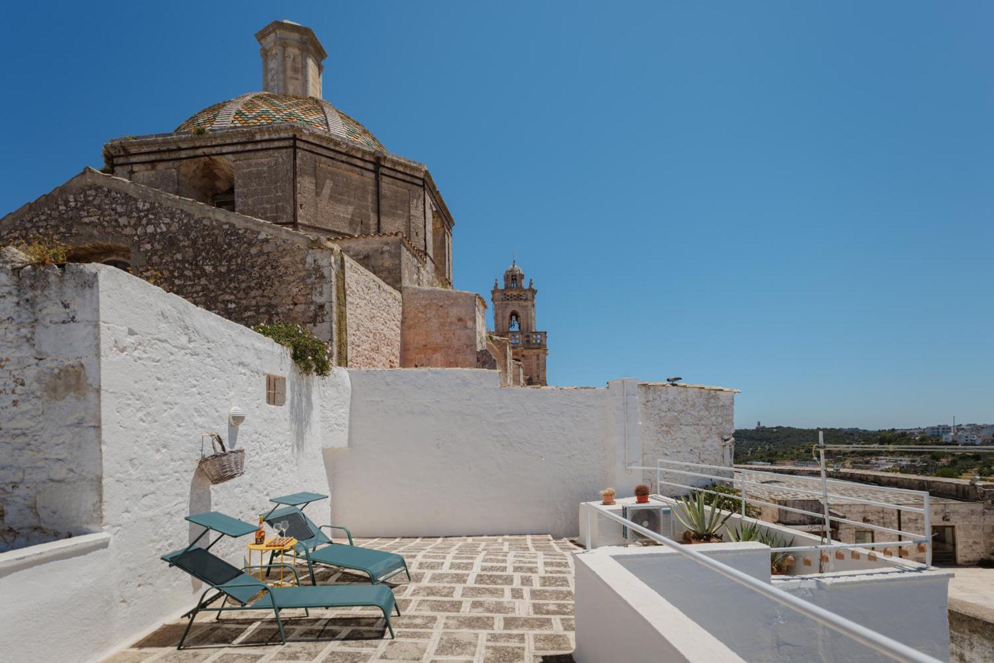 Dimora Lavinia Casa Vacanze Centro Storico Ostuni Exterior photo